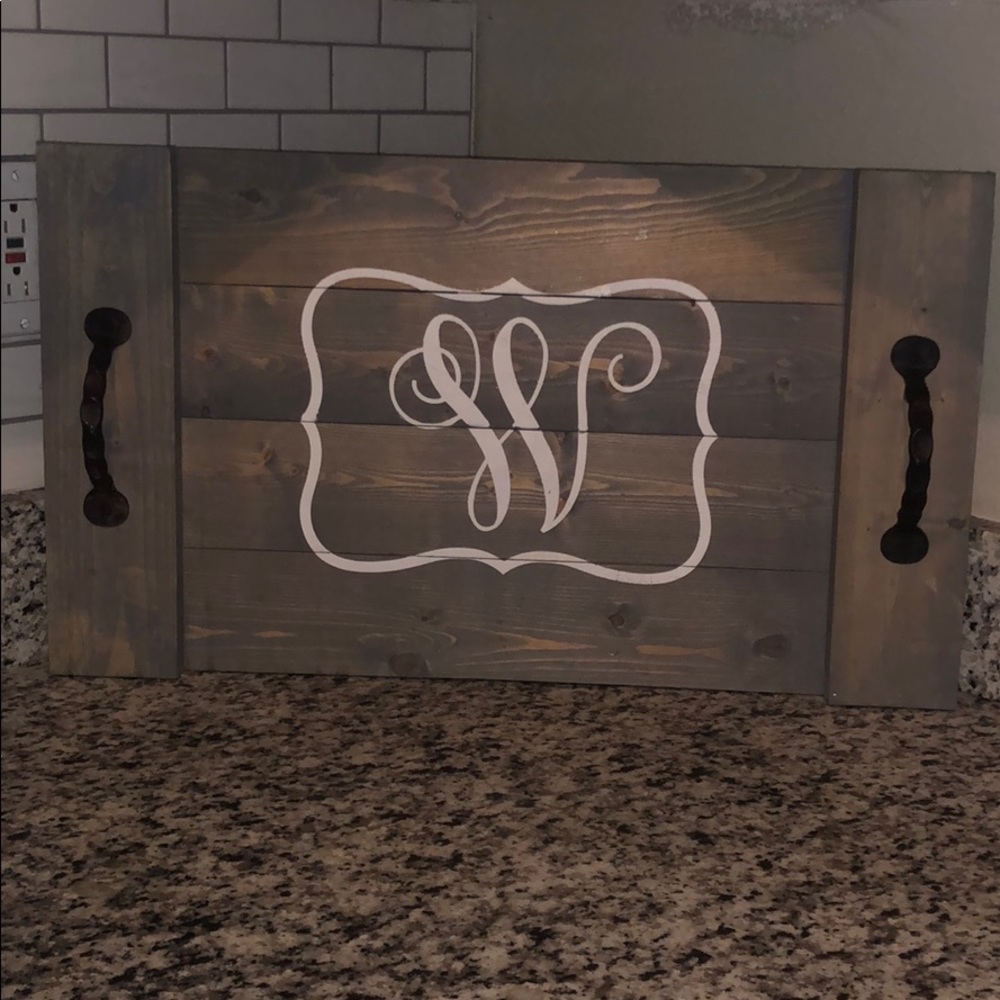Wooden W decor